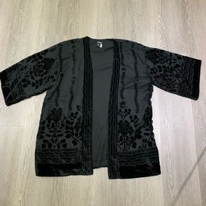 Velvet Detail Kimono Large